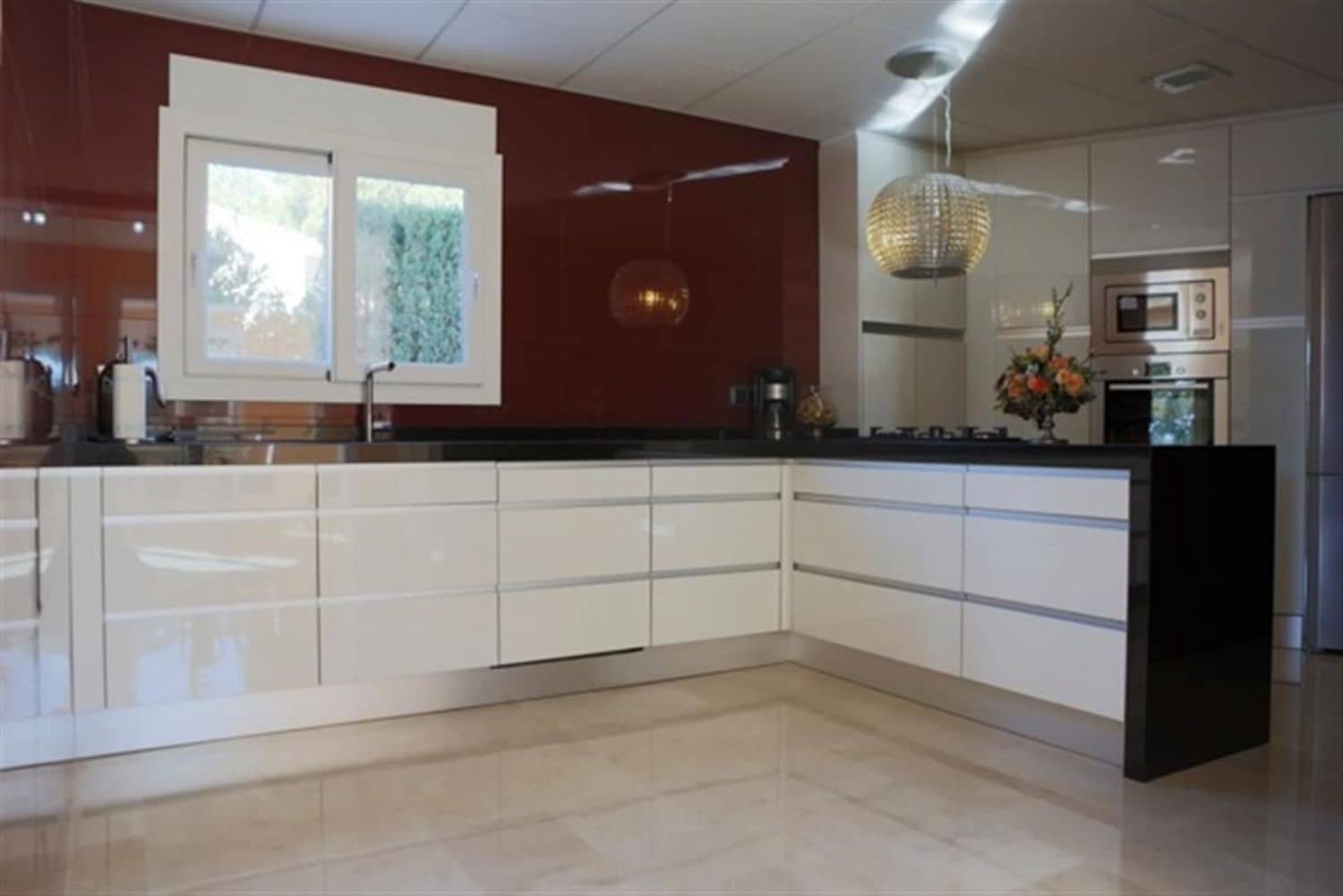 Chalet de 4 habitaciones en Benissa en venta con piscina - 1.350.000 € (Ref: 10048749)