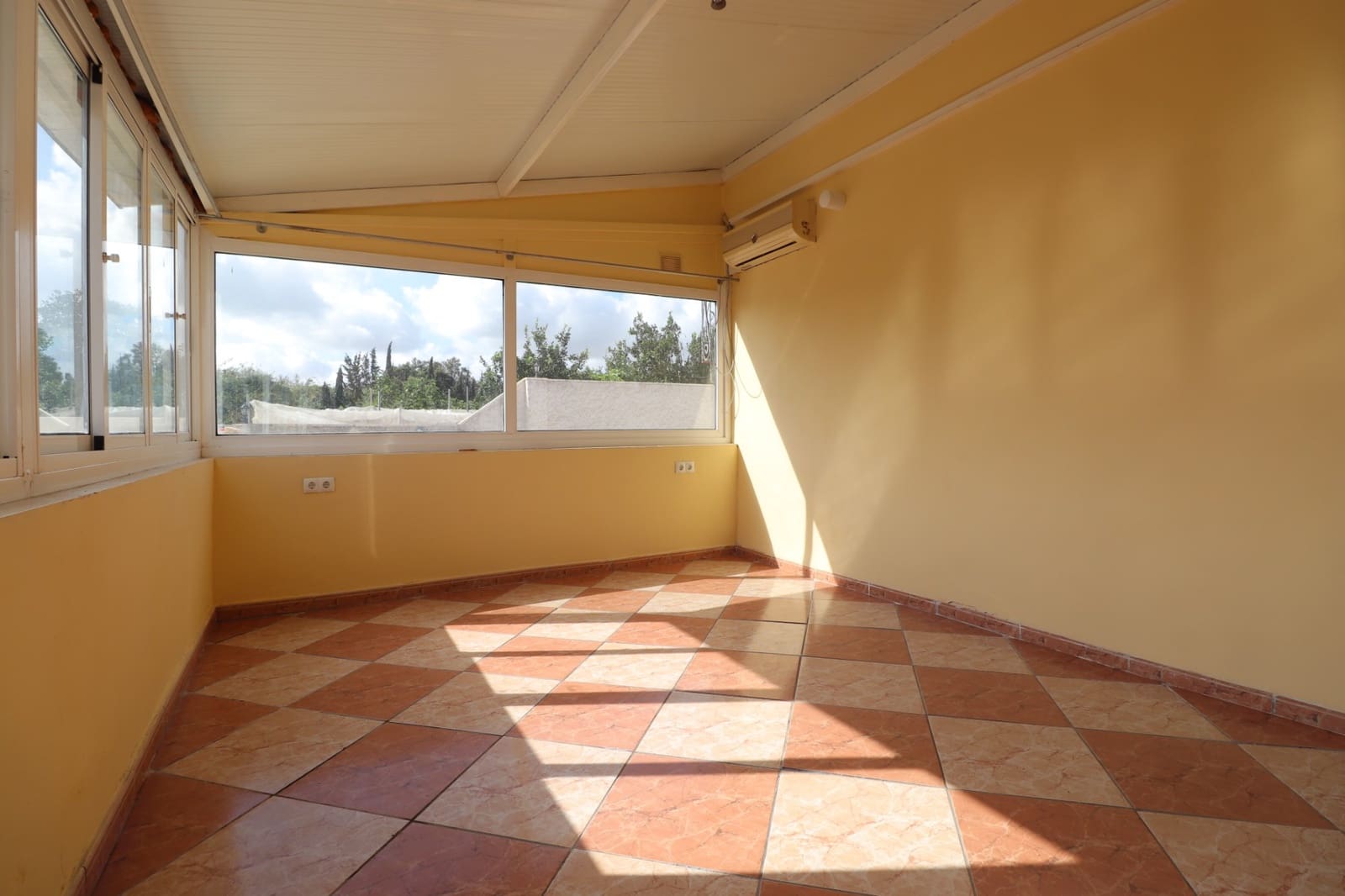4 soverom Finca/Herregård til salgs i Heredades med svømmebasseng garasje - € 289 000 (Ref: 10048751)