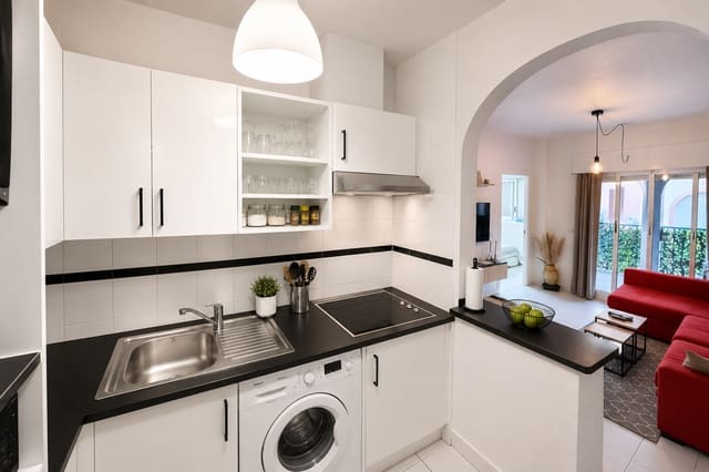 2 sypialnia Apartament przy plaży na sprzedaż w La Veleta, Torrevieja z basenem - 145 000 € (Ref: 10048756)
