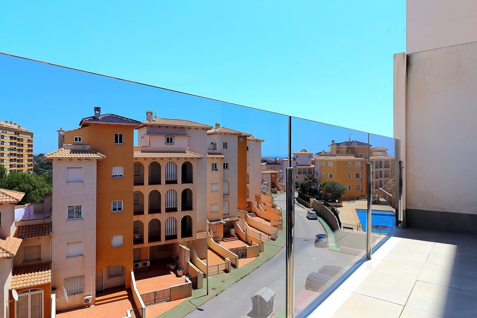 3 soveværelse Lejlighed til salg i Campoamor med swimmingpool garage - € 290.000 (Ref: 10048757)