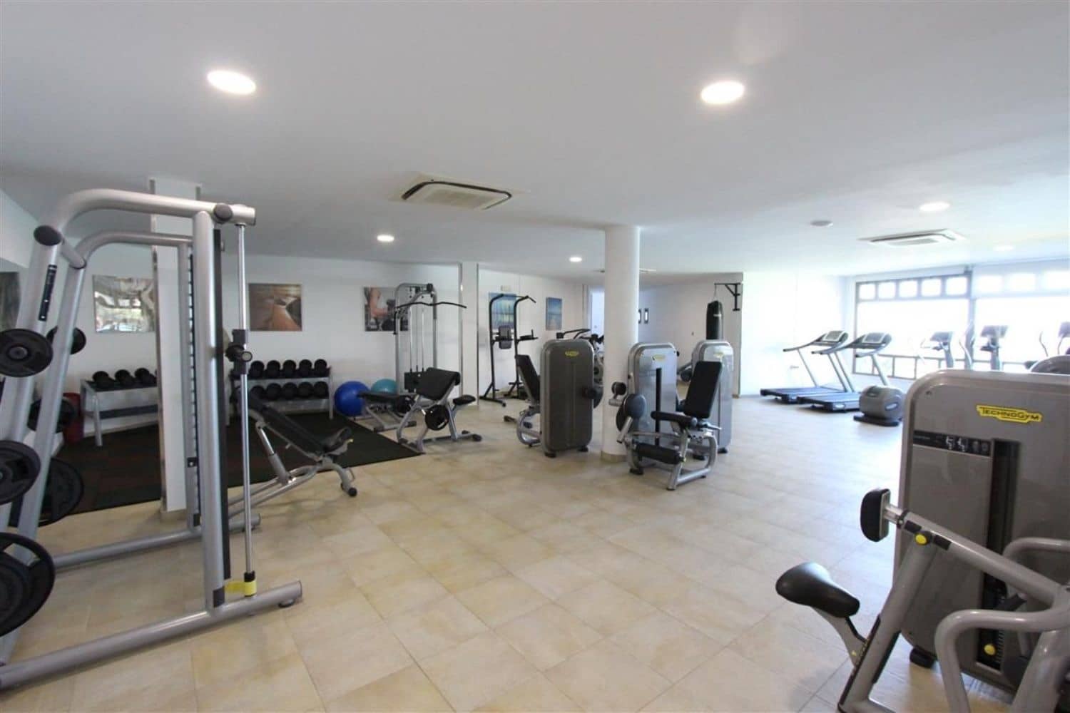 4 Zimmer Strandapartment zu verkaufen in Altea mit Pool - 1.450.000 € (Ref: 10048759)