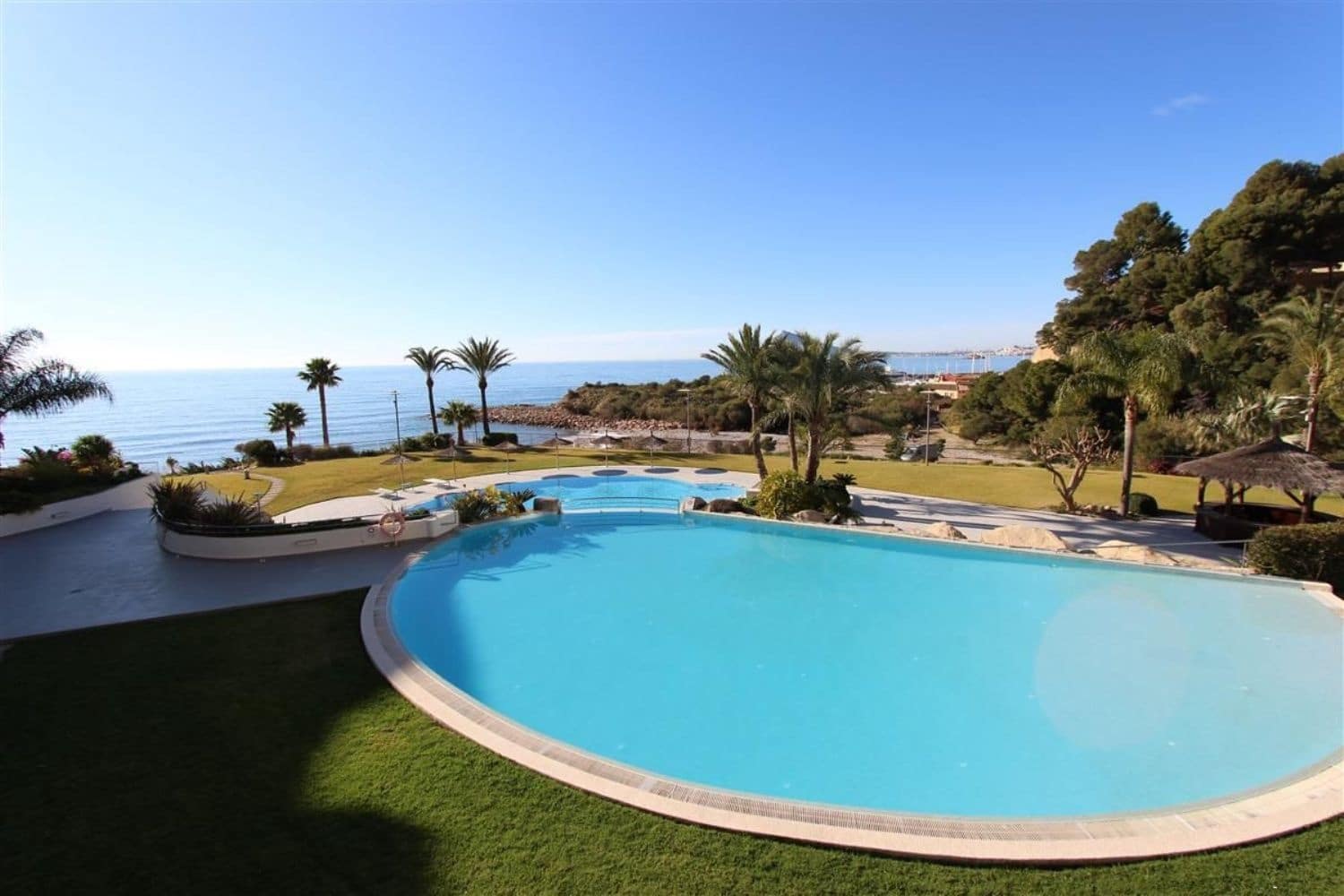 4 Zimmer Strandapartment zu verkaufen in Altea mit Pool - 1.450.000 € (Ref: 10048759)