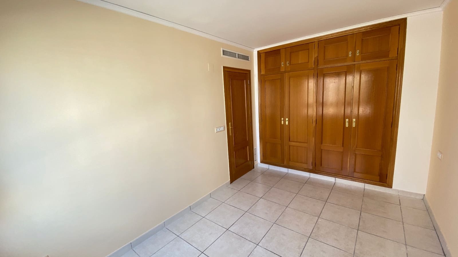 Apartamento de 3 habitaciones en Calpe / Calp en venta con piscina garaje - 780.000 € (Ref: 10048760)