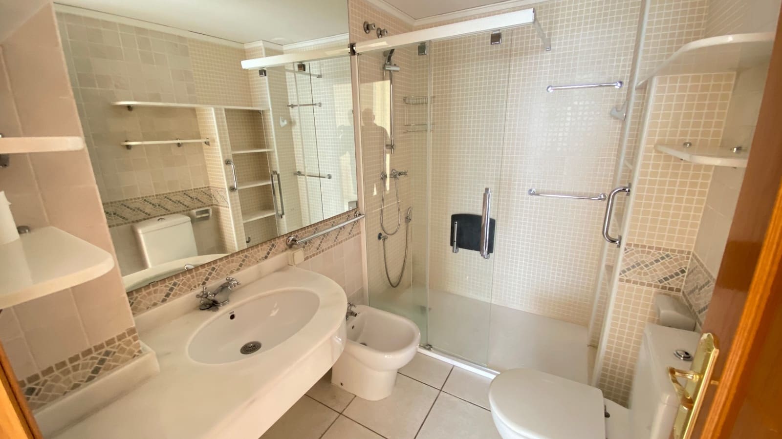 Apartamento de 3 habitaciones en Calpe / Calp en venta con piscina garaje - 780.000 € (Ref: 10048760)