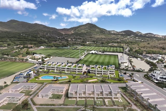3 sovrum Bungalow till salu i La Manga Club, Cartagena med pool garage - 400 000 € (Ref: 10048886)