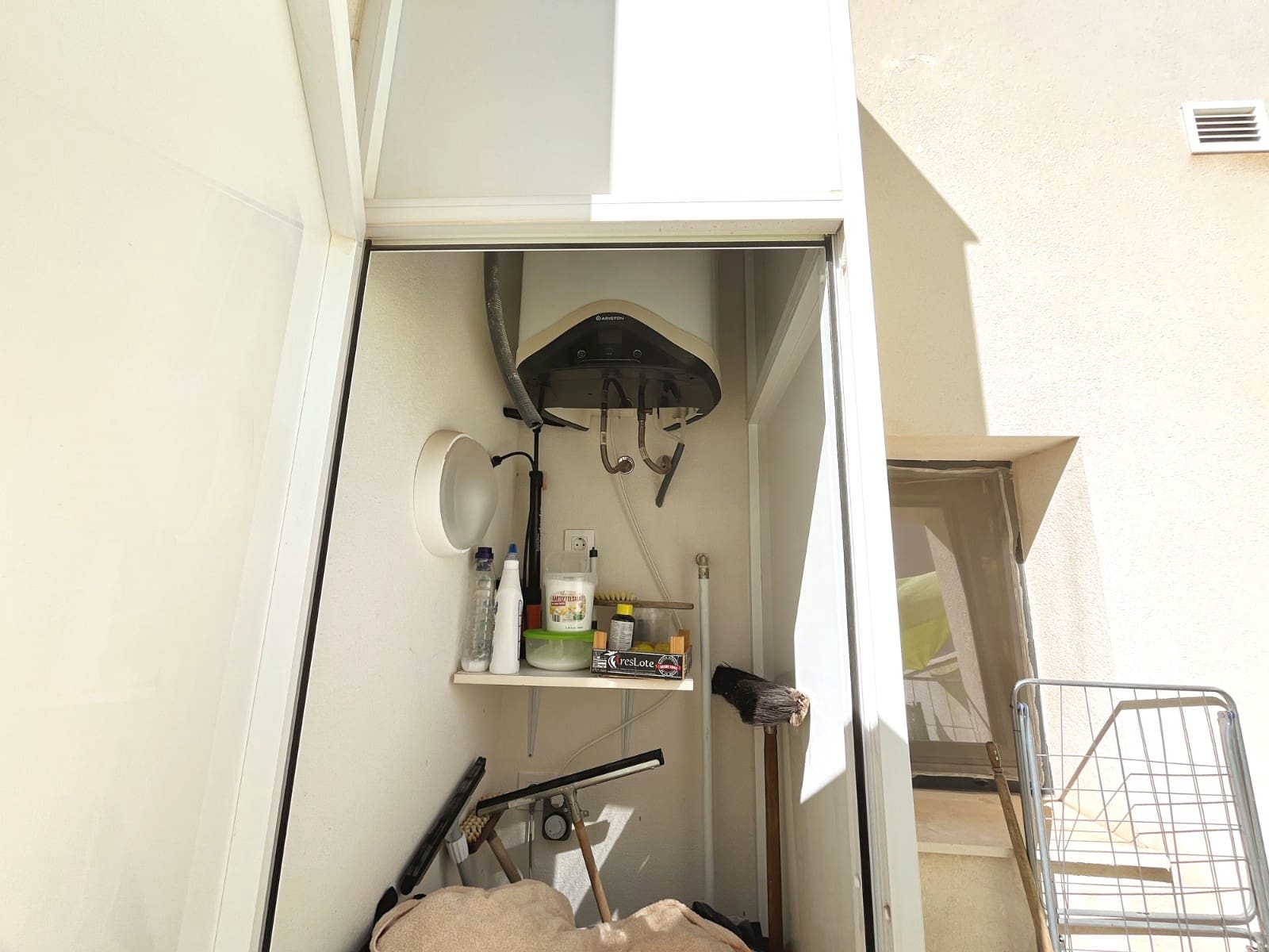 3 soverom Villa til salgs i Pueblo Bravo med svømmebasseng - € 409 500 (Ref: 10054667)