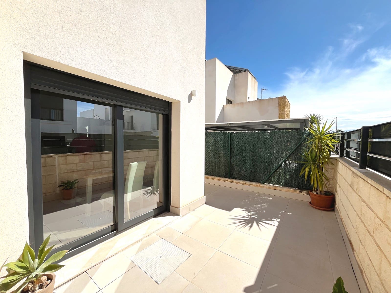 3 soverom Villa til salgs i Pueblo Bravo med svømmebasseng - € 409 500 (Ref: 10054667)