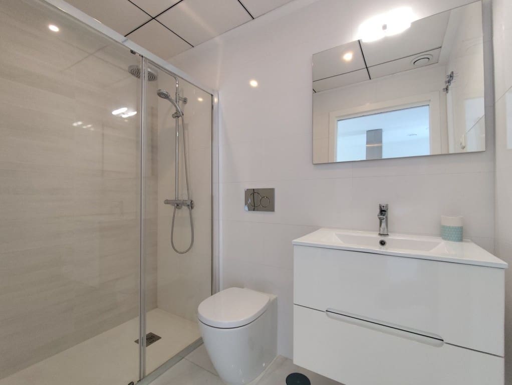 3 bedroom Townhouse for sale in Bigastro with pool - € 247,000 (Ref: 10054668)