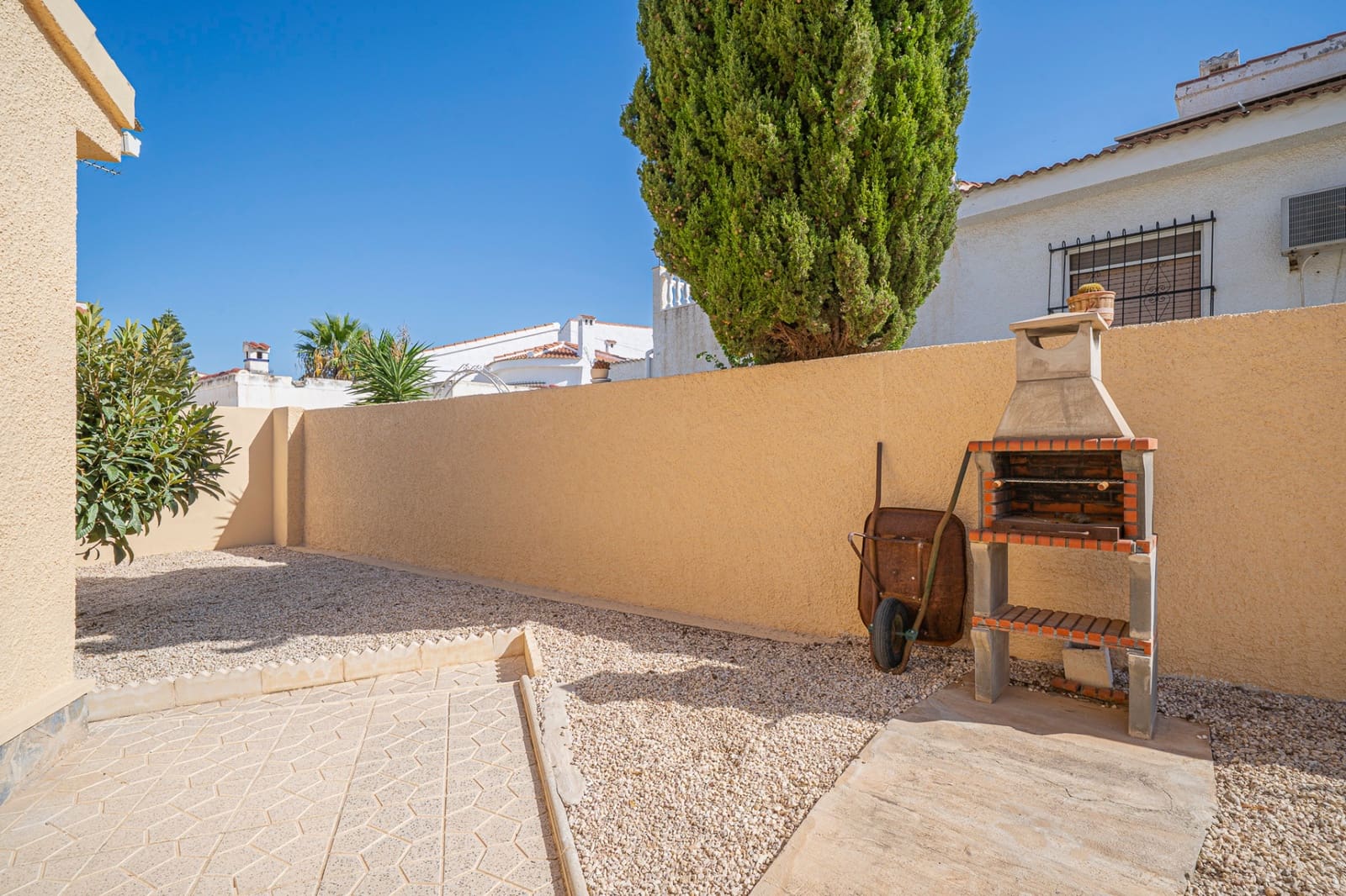 5 soverom Villa til salgs i Ciudad Quesada med garasje - € 359 000 (Ref: 10058094)