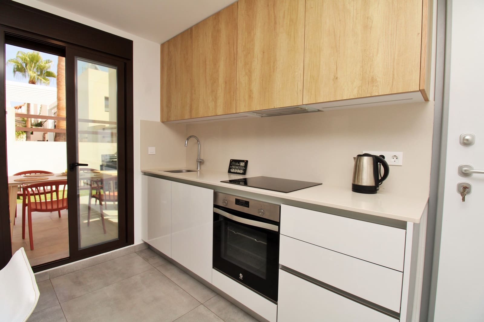 3 soveværelse Villa til salg i Villamartin med swimmingpool - € 354.900 (Ref: 10058097)
