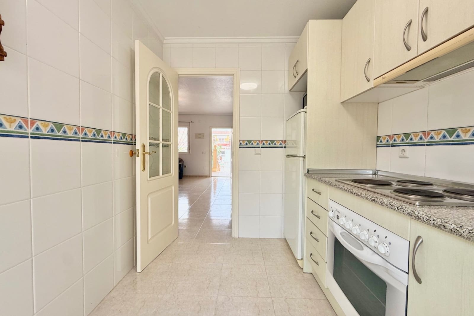 3 soverom Hus til salgs i Dona Pepa med svømmebasseng - € 229 000 (Ref: 10058098)