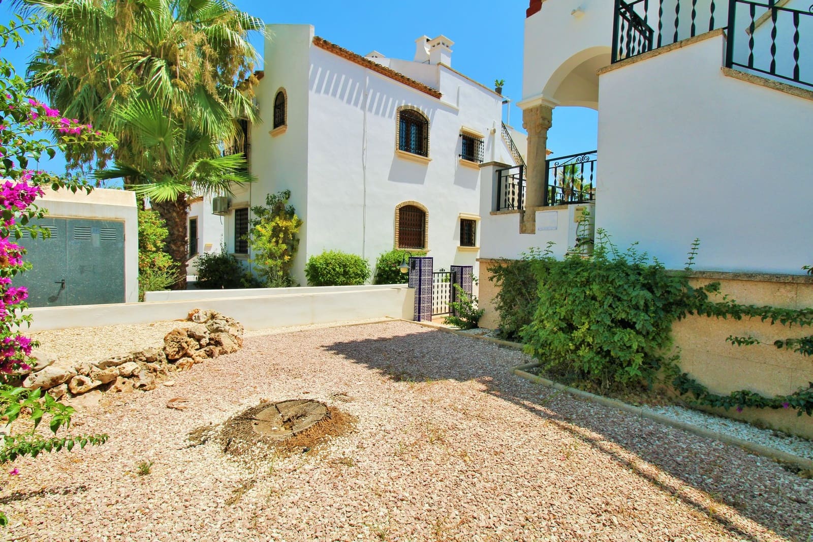 2 Zimmer Apartment zu verkaufen in Villamartin mit Pool - 189.950 € (Ref: 10058104)