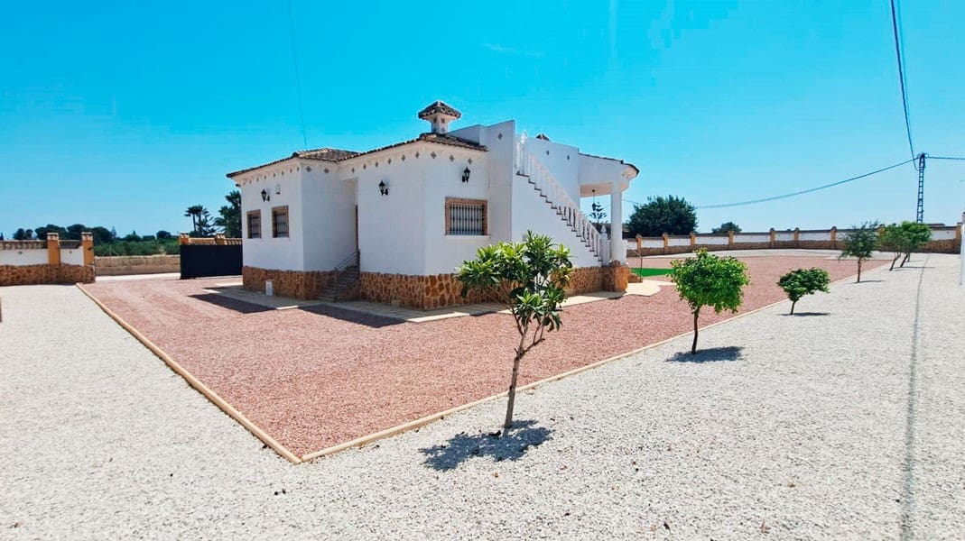Finca/Casa Rural de 3 habitaciones en Catral en venta con garaje - 425.000 € (Ref: 10060704)