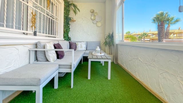 Casa de 4 habitaciones en Punta Prima, Orihuela en venta con piscina garaje - 329.000 € (Ref: 10060714)