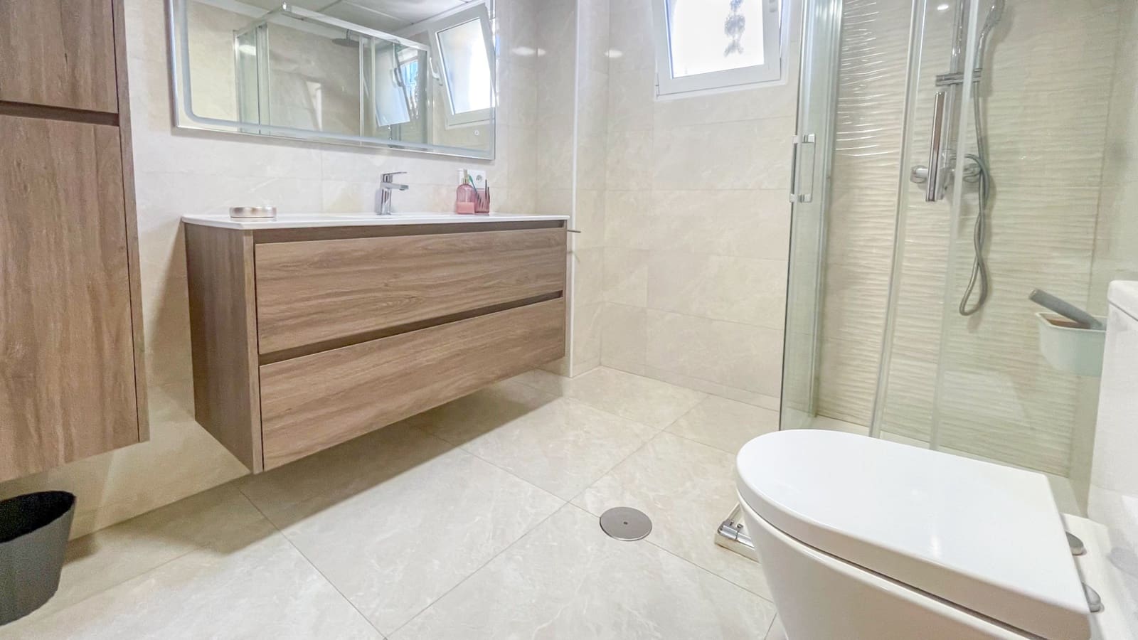 4 slaapkamer Huis te koop in Orihuela Costa met zwembad garage - € 329.000 (Ref: 10060714)