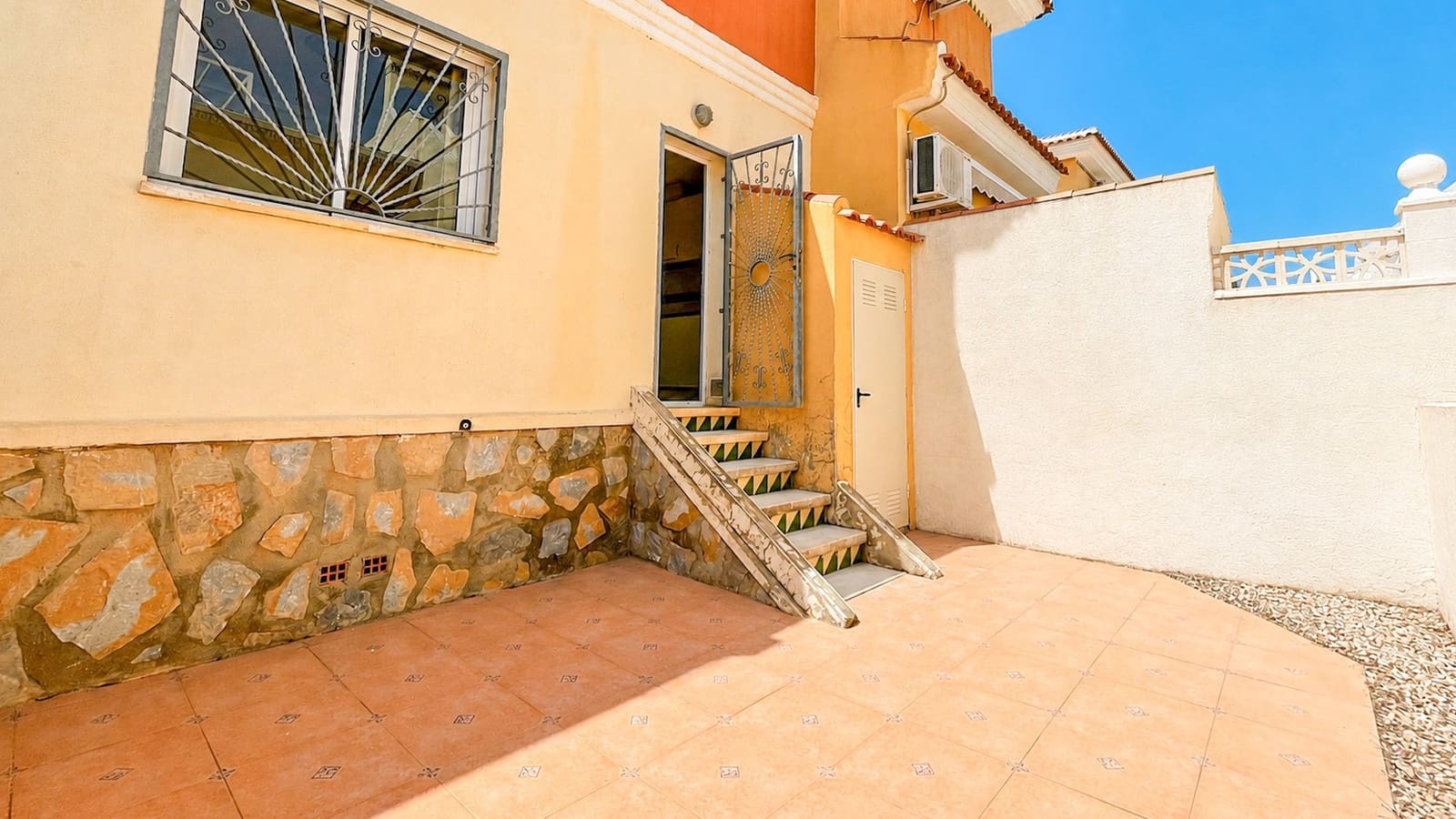 3 sovrum Hus till salu i Dona Pepa med pool - 229 000 € (Ref: 10060715)