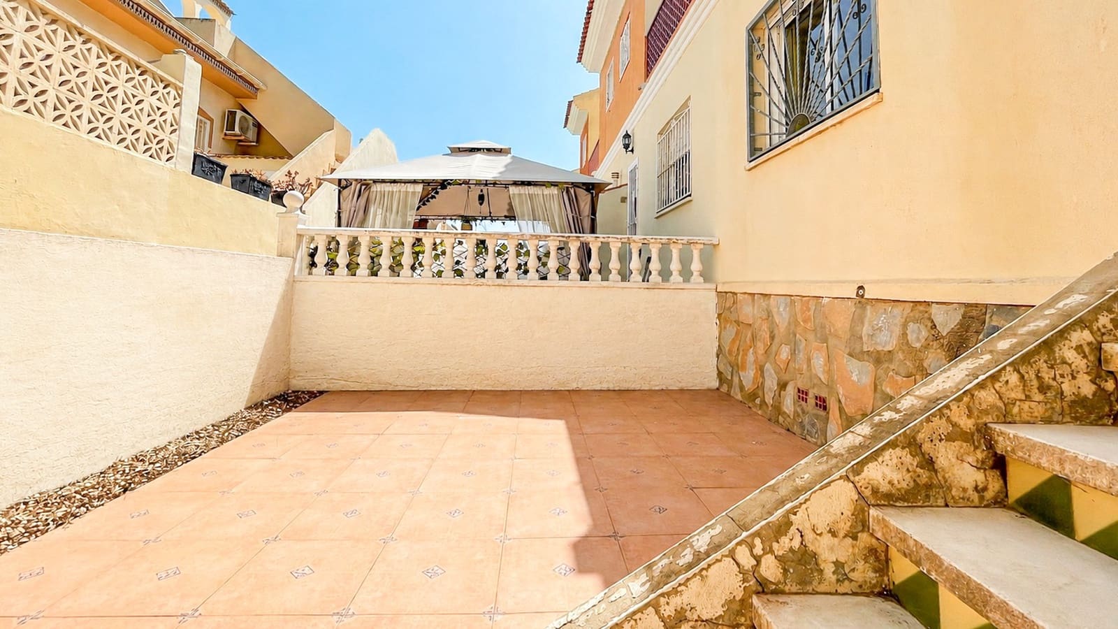 3 sovrum Hus till salu i Dona Pepa med pool - 229 000 € (Ref: 10060715)