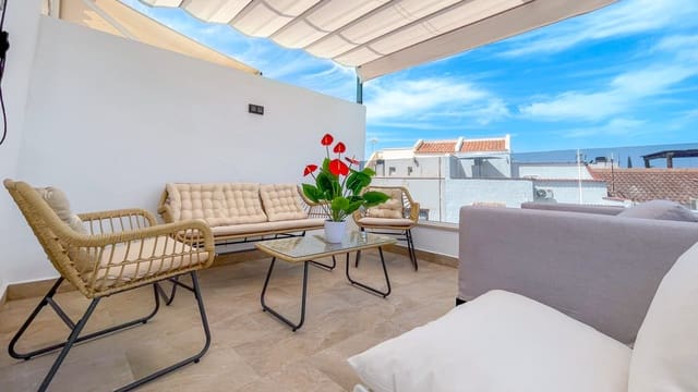 3 sypialnia Dom na sprzedaż w Nueva Torrevieja, Torrevieja z basenem - 539 000 € (Ref: 10060717)