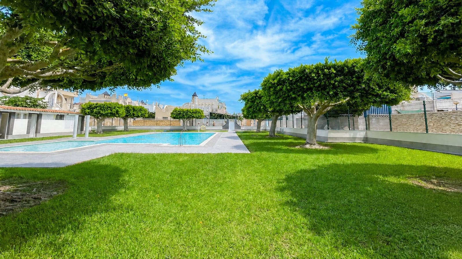 2 bedroom Townhouse for sale in La Siesta with pool - € 197,900 (Ref: 10060728)