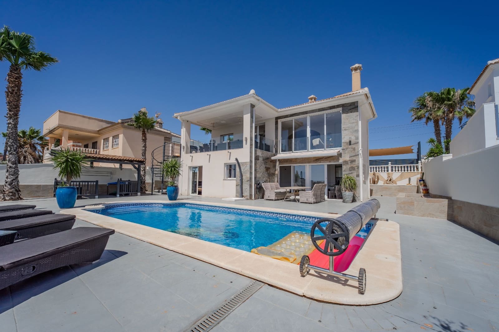 5 slaapkamer Villa te koop in La Marquesa met zwembad garage - € 599.000 (Ref: 10060729)
