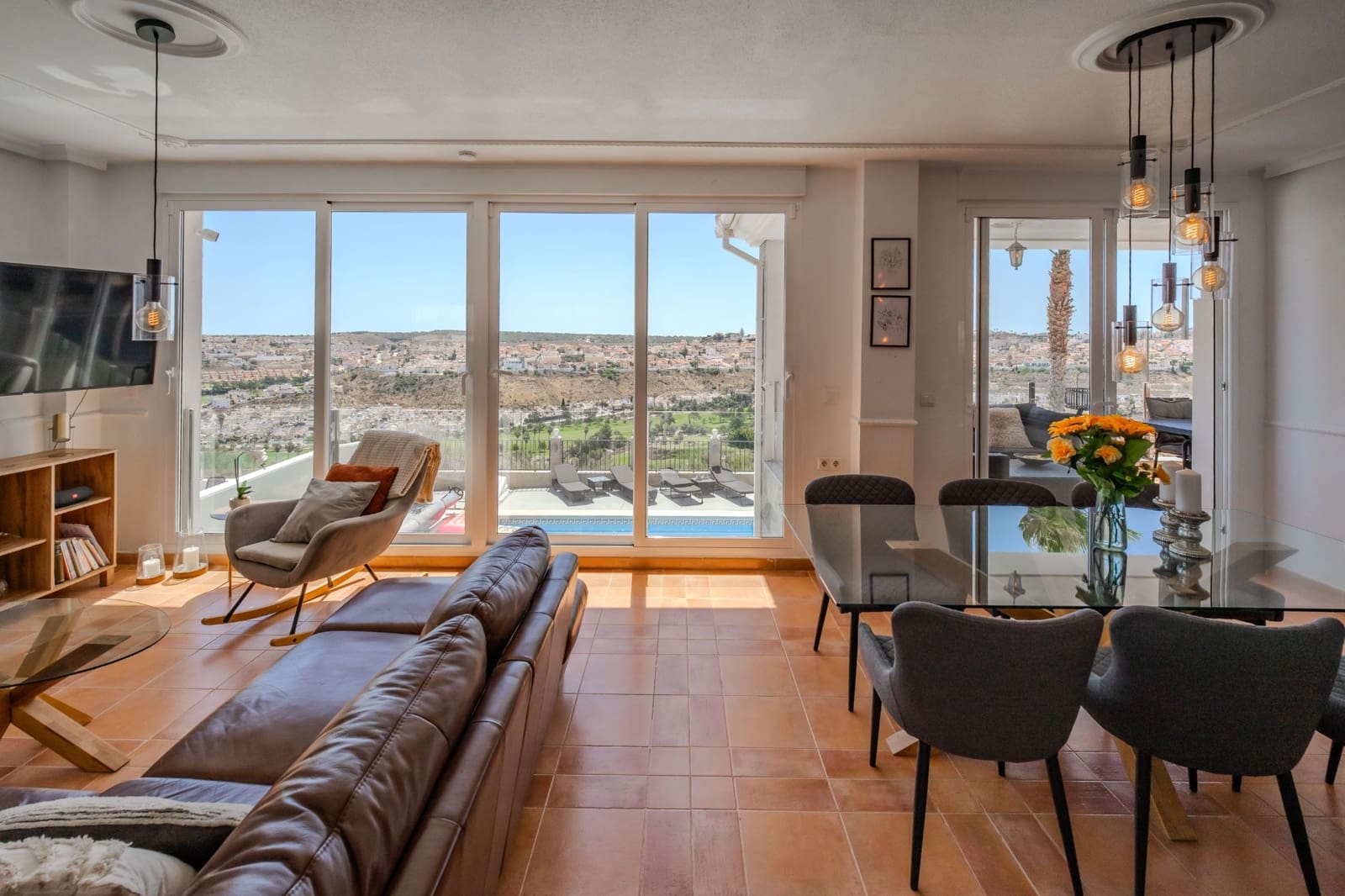 5 slaapkamer Villa te koop in La Marquesa met zwembad garage - € 599.000 (Ref: 10060729)