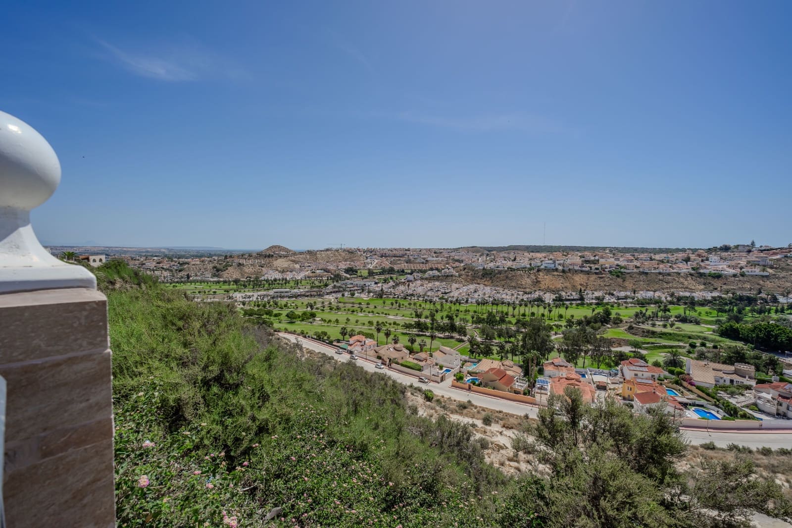 5 slaapkamer Villa te koop in La Marquesa met zwembad garage - € 599.000 (Ref: 10060729)