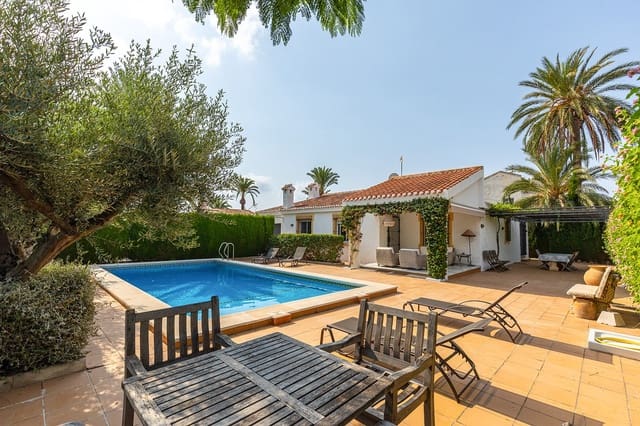 3 sovrum Villa till salu i Playa de los Locos, Torrevieja med pool garage - 649 000 € (Ref: 10060734)