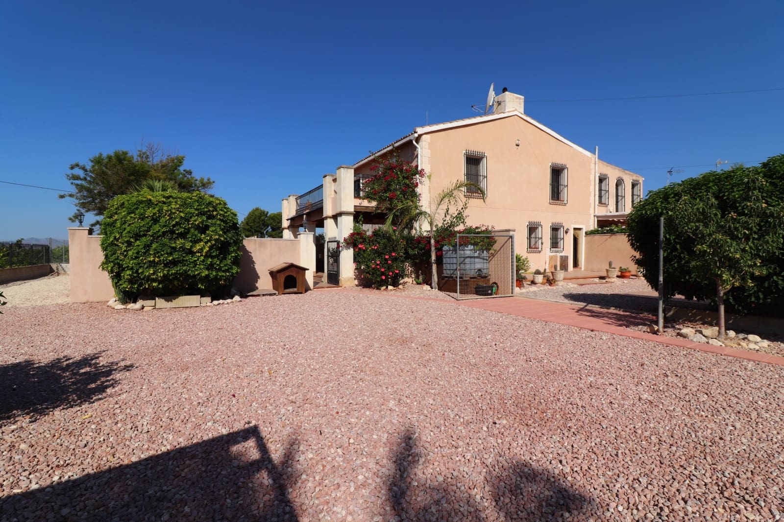 Finca/Casa Rural de 4 habitaciones en Albatera en venta con garaje - 320.000 € (Ref: 10060739)