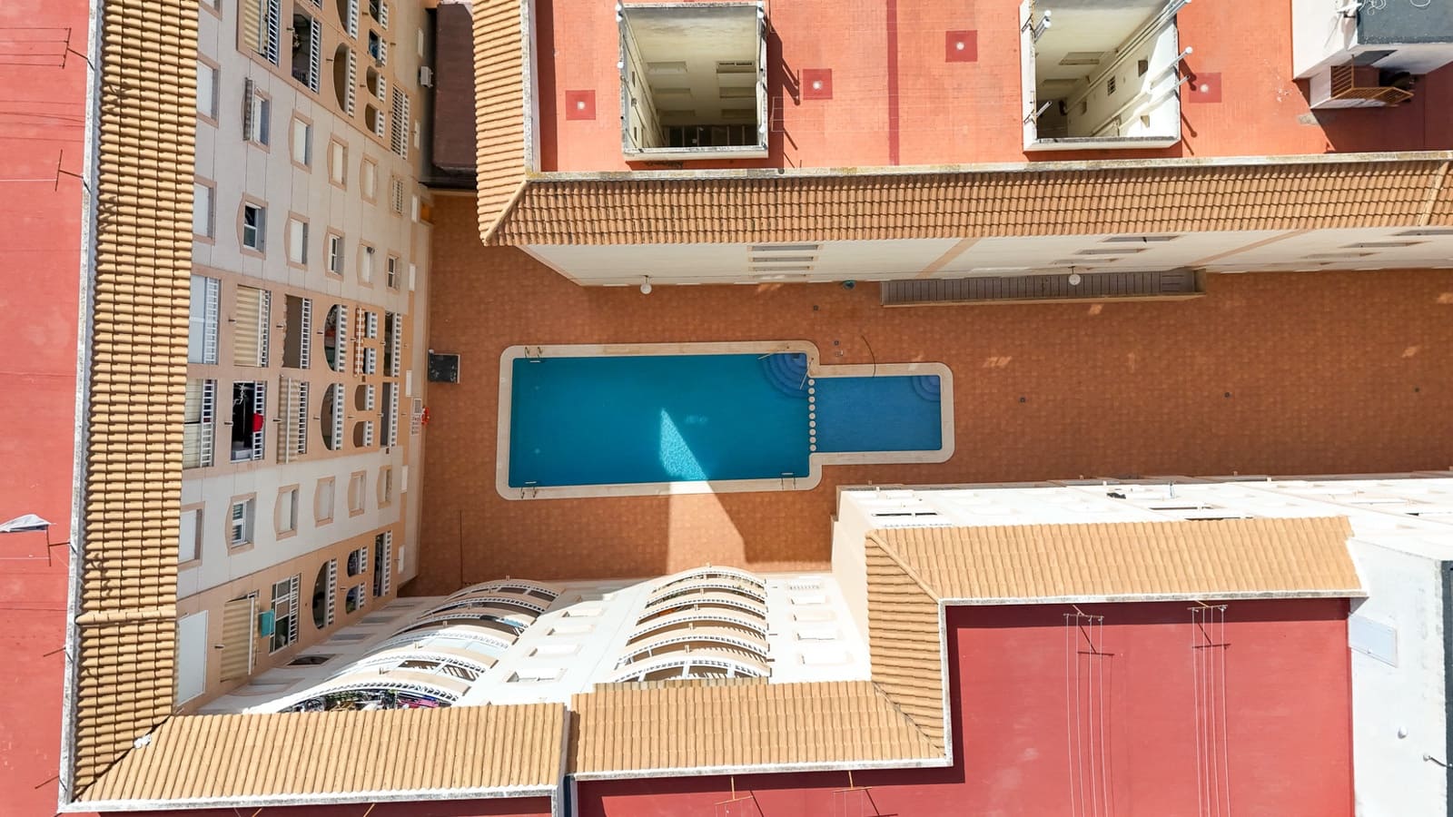2 quarto Apartamento para venda em Torrevieja com piscina - 119 000 € (Ref: 10060765)