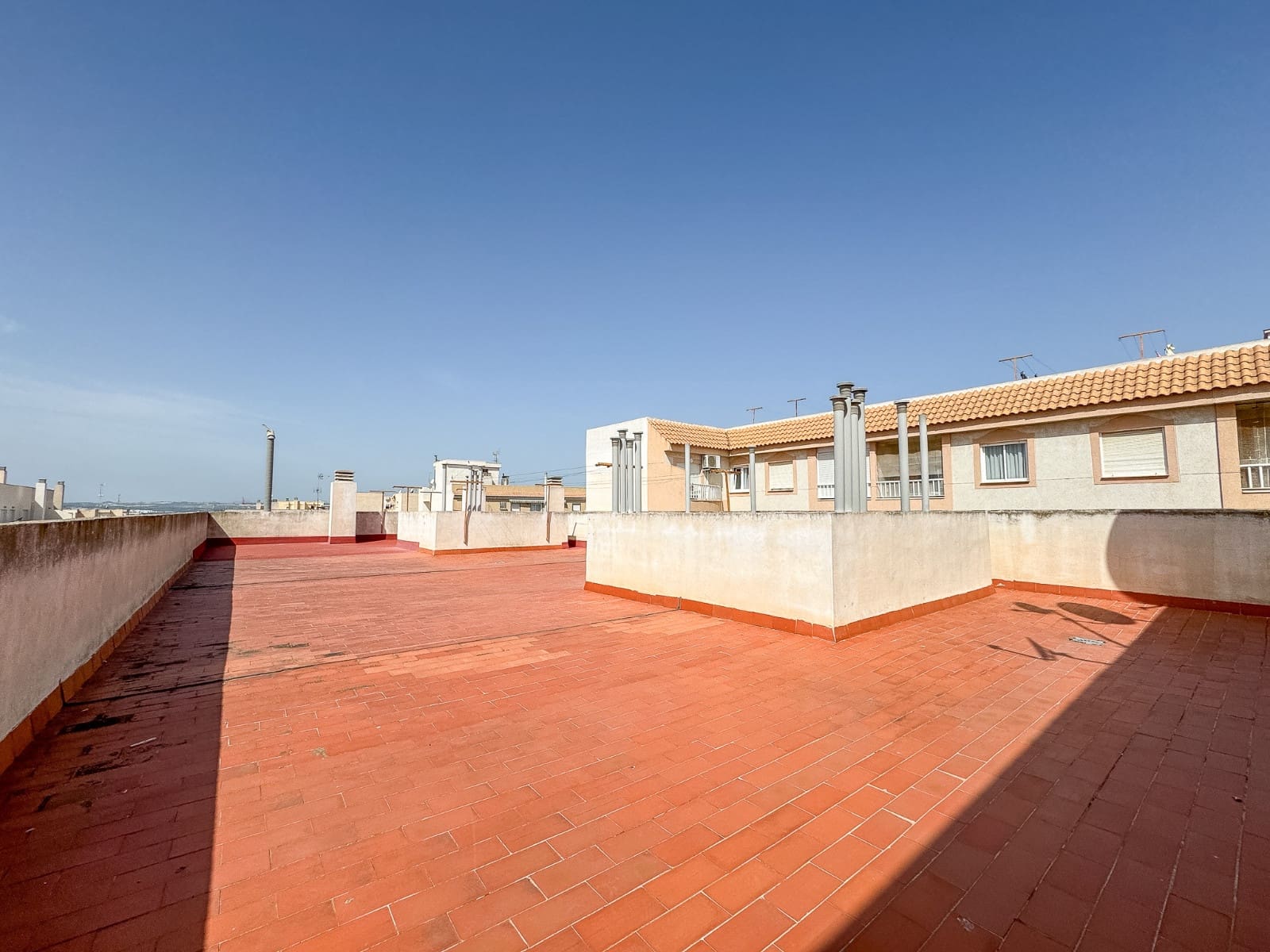 2 quarto Apartamento para venda em Torrevieja com piscina - 119 000 € (Ref: 10060765)