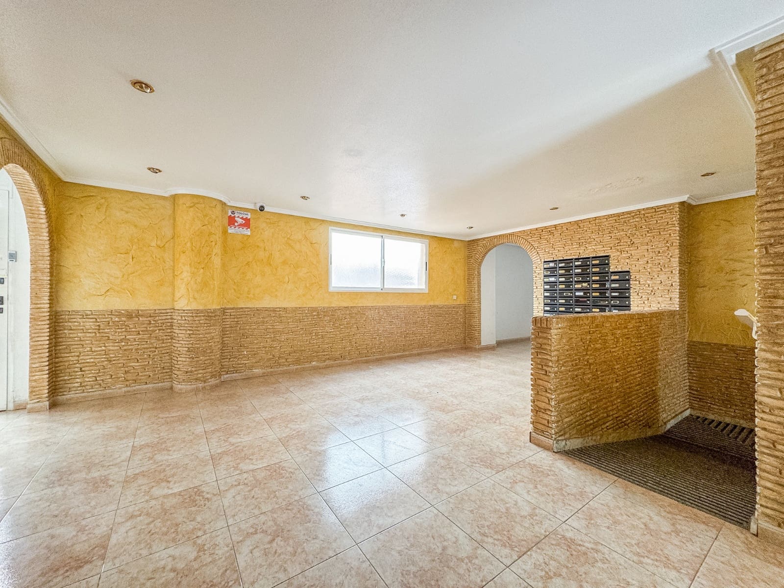 2 quarto Apartamento para venda em Torrevieja com piscina - 119 000 € (Ref: 10060765)