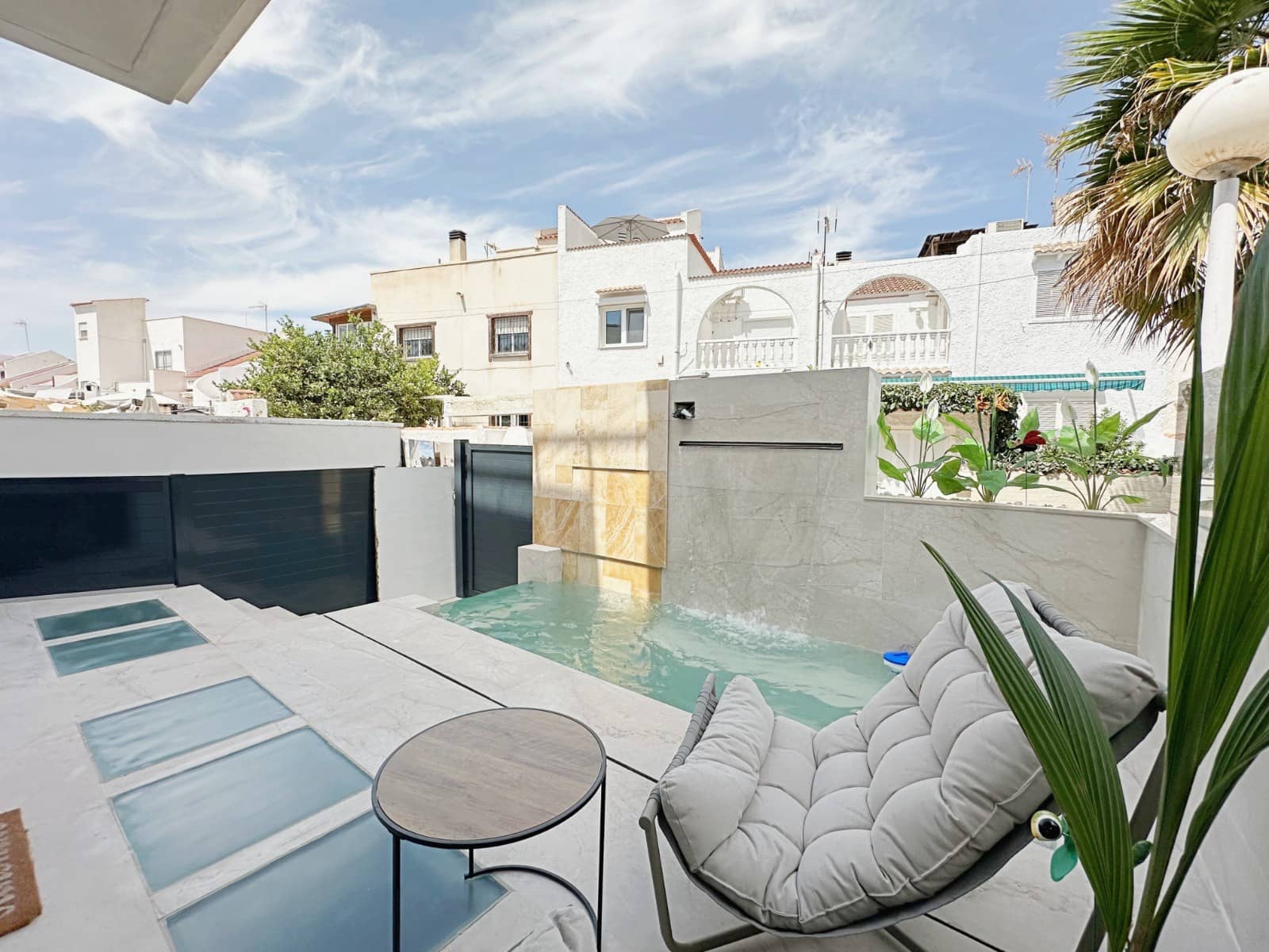 3 Zimmer Reihenhaus zu verkaufen in Torrevieja mit Pool - 539.000 € (Ref: 10060766)