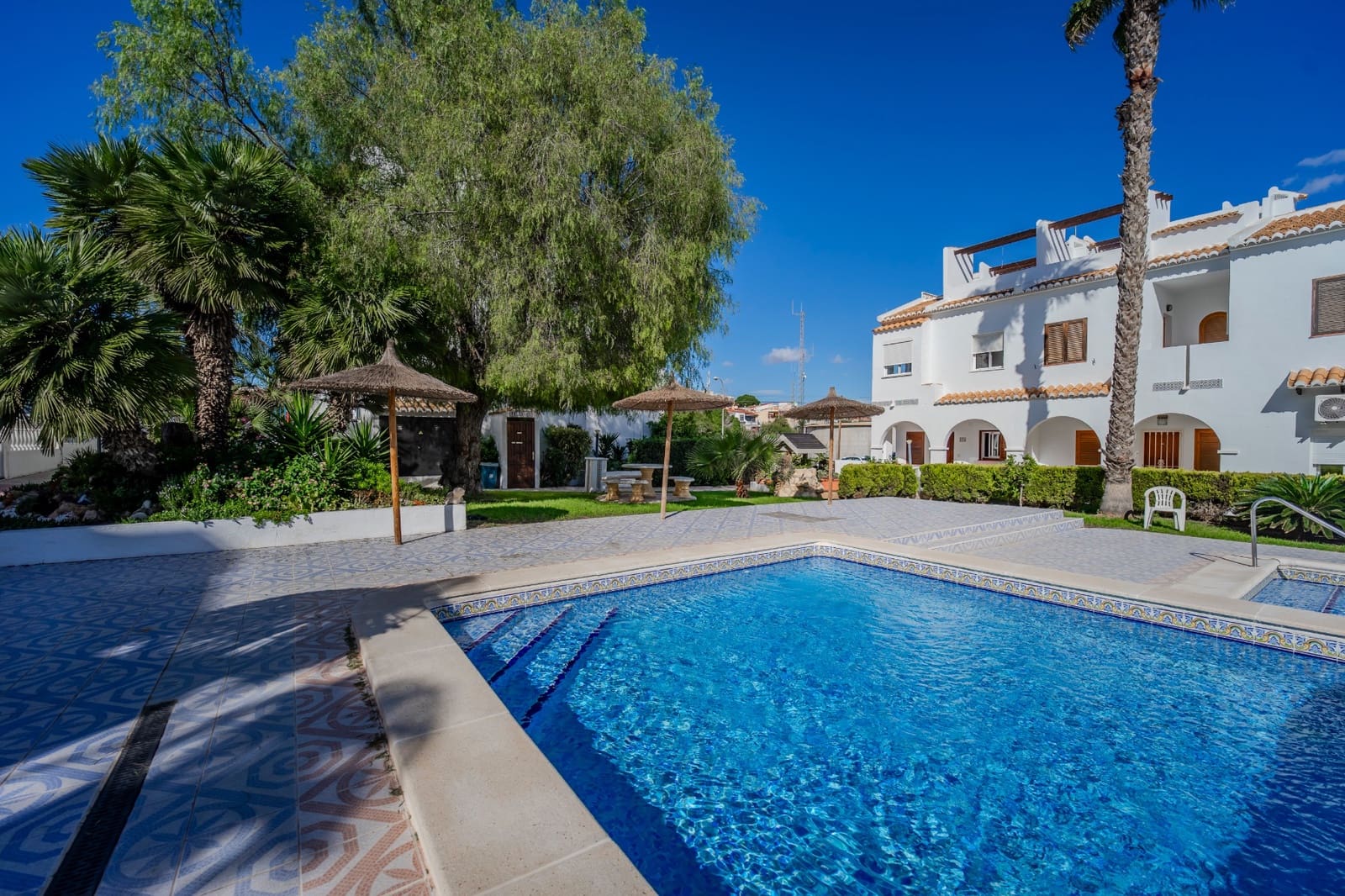 3 sovrum Lägenhet till salu i La Marquesa med pool garage - 185 000 € (Ref: 10060770)