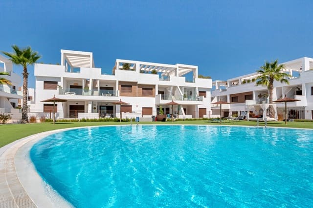 2 sovrum Takvåning till salu i Los Balcones med pool garage - 300 000 € (Ref: 10060771)