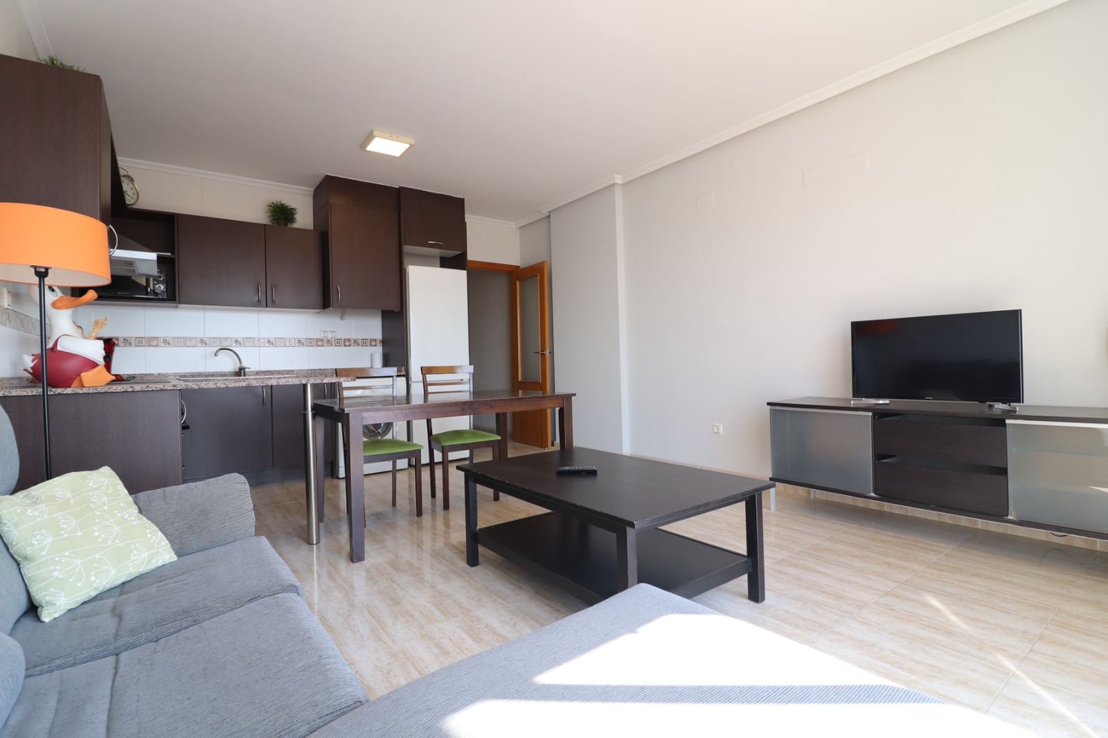 2 Zimmer Apartment zu verkaufen in Almoradi mit Pool - 117.000 € (Ref: 10060775)