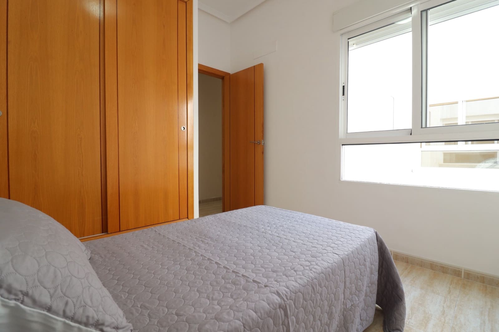 2 Zimmer Apartment zu verkaufen in Almoradi mit Pool - 117.000 € (Ref: 10060775)