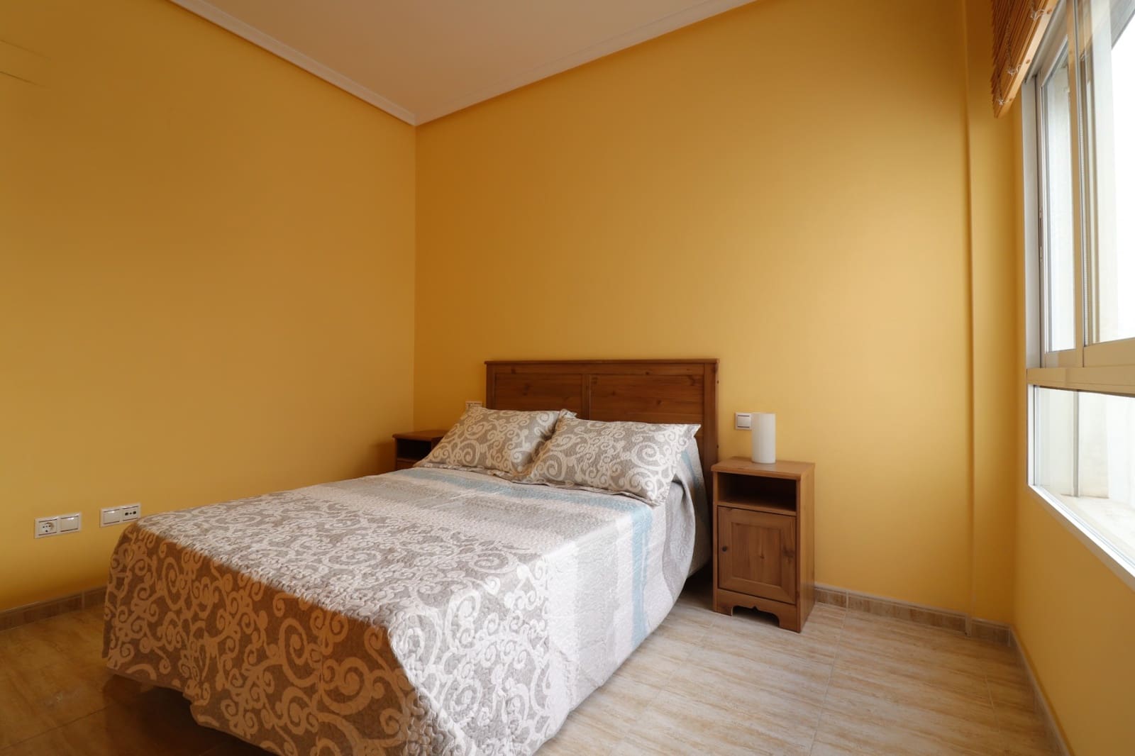 2 Zimmer Apartment zu verkaufen in Almoradi mit Pool - 117.000 € (Ref: 10060775)