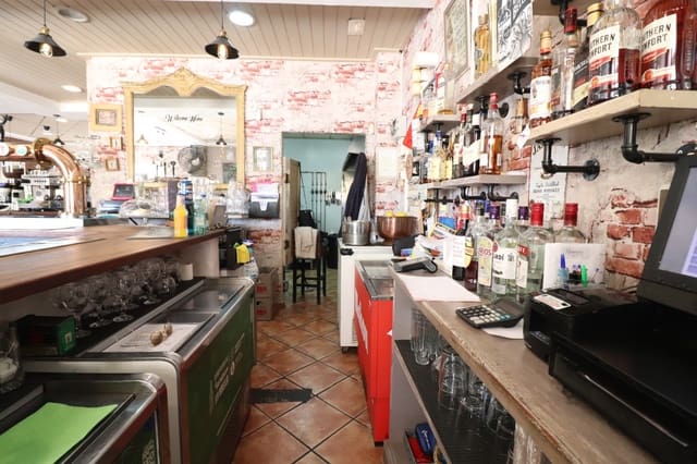 Ravintola/baari myytävänä paikassa Formentera del Segura - 63 000 € (Ref: 10060777)