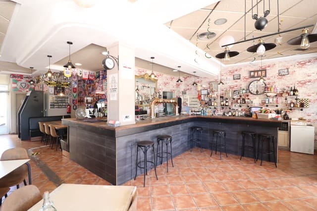 Ravintola/baari myytävänä paikassa Formentera del Segura - 63 000 € (Ref: 10060777)