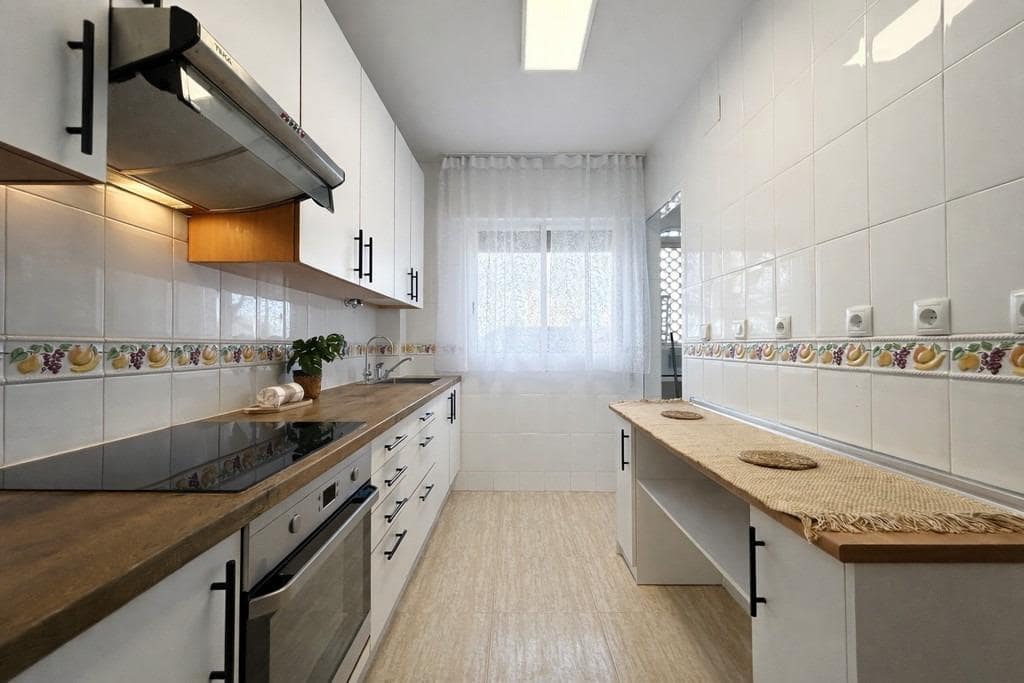 3 chambre Villa/Maison Mitoyenne à vendre à Dehesa de Campoamor avec piscine - 375 000 € (Ref: 10061275)