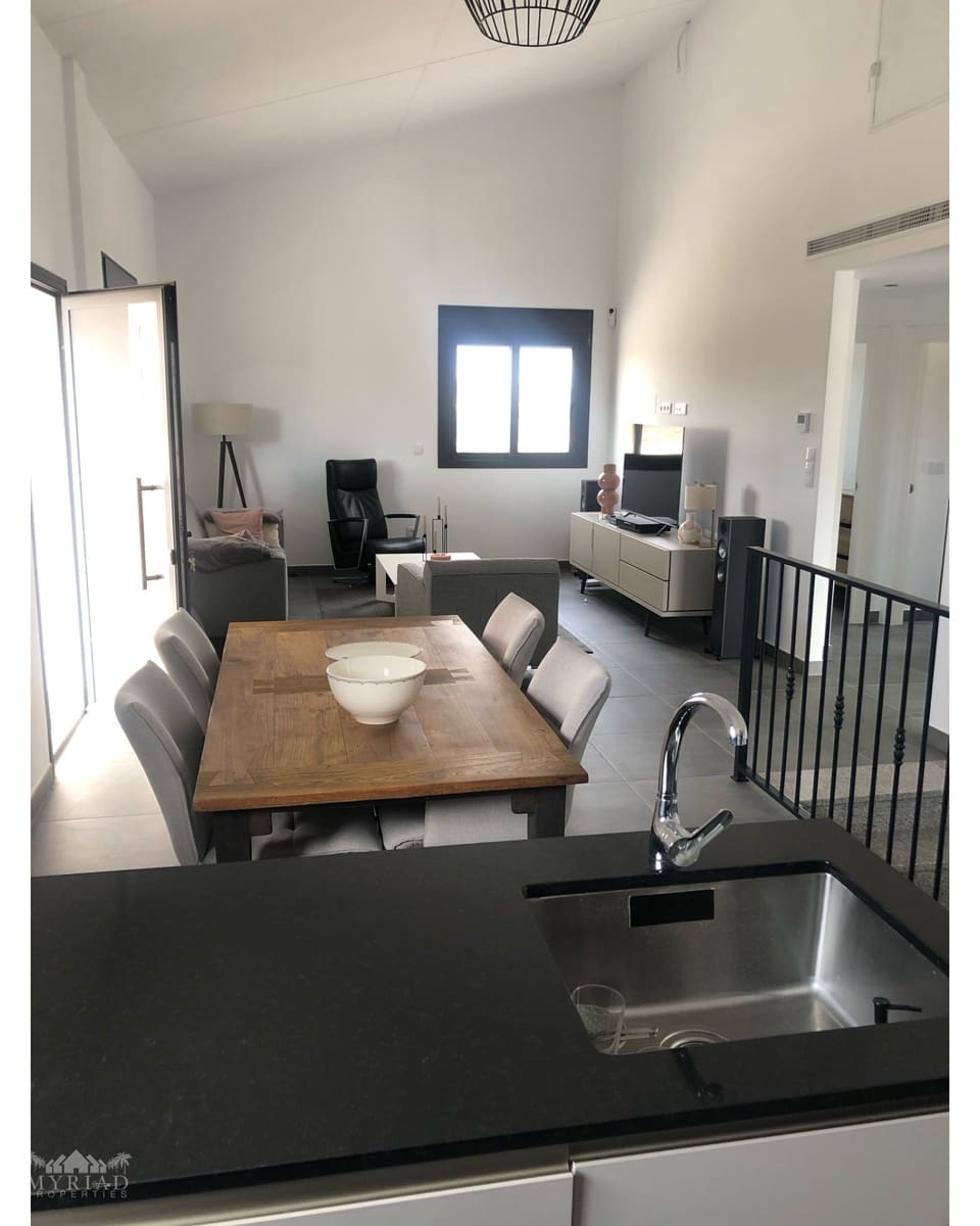 5 soverom Villa til salgs i Pinoso med svømmebasseng - € 410 000 (Ref: 10062435)