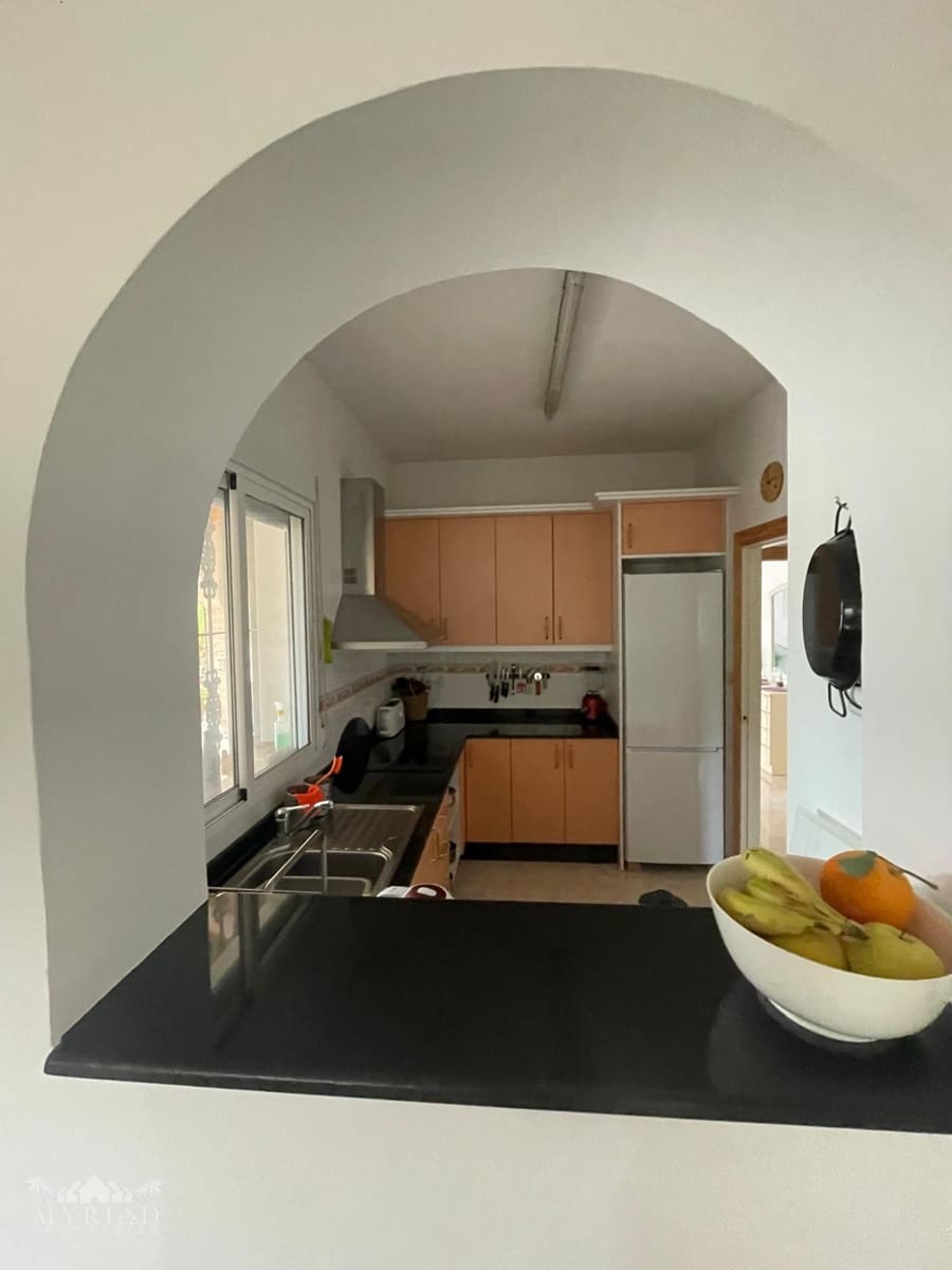4 chambre Villa/Maison à vendre à Las Casicas avec piscine - 299 995 € (Ref: 10062437)