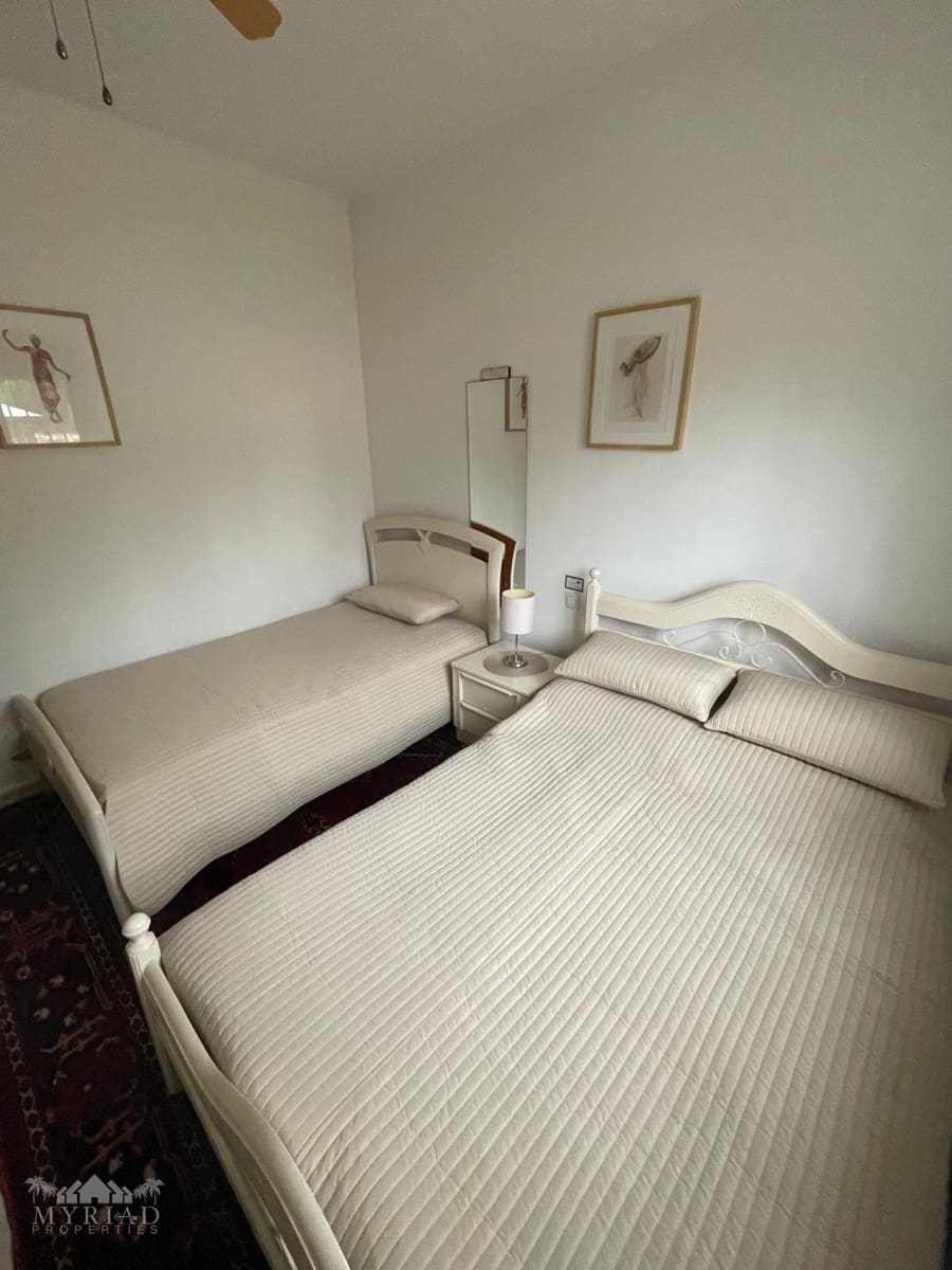 4 chambre Villa/Maison à vendre à Las Casicas avec piscine - 299 995 € (Ref: 10062437)