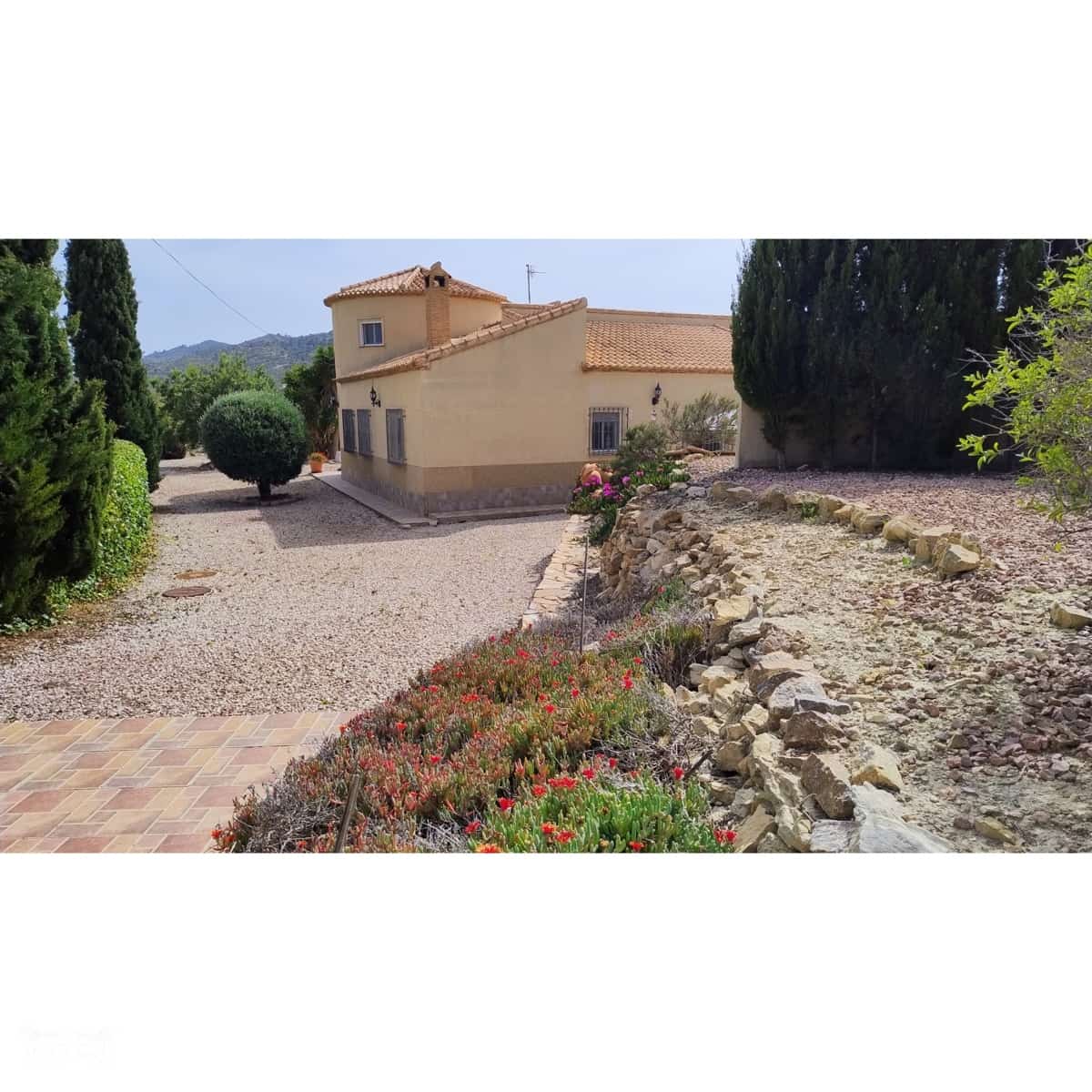 4 chambre Villa/Maison à vendre à Las Casicas avec piscine - 299 995 € (Ref: 10062437)