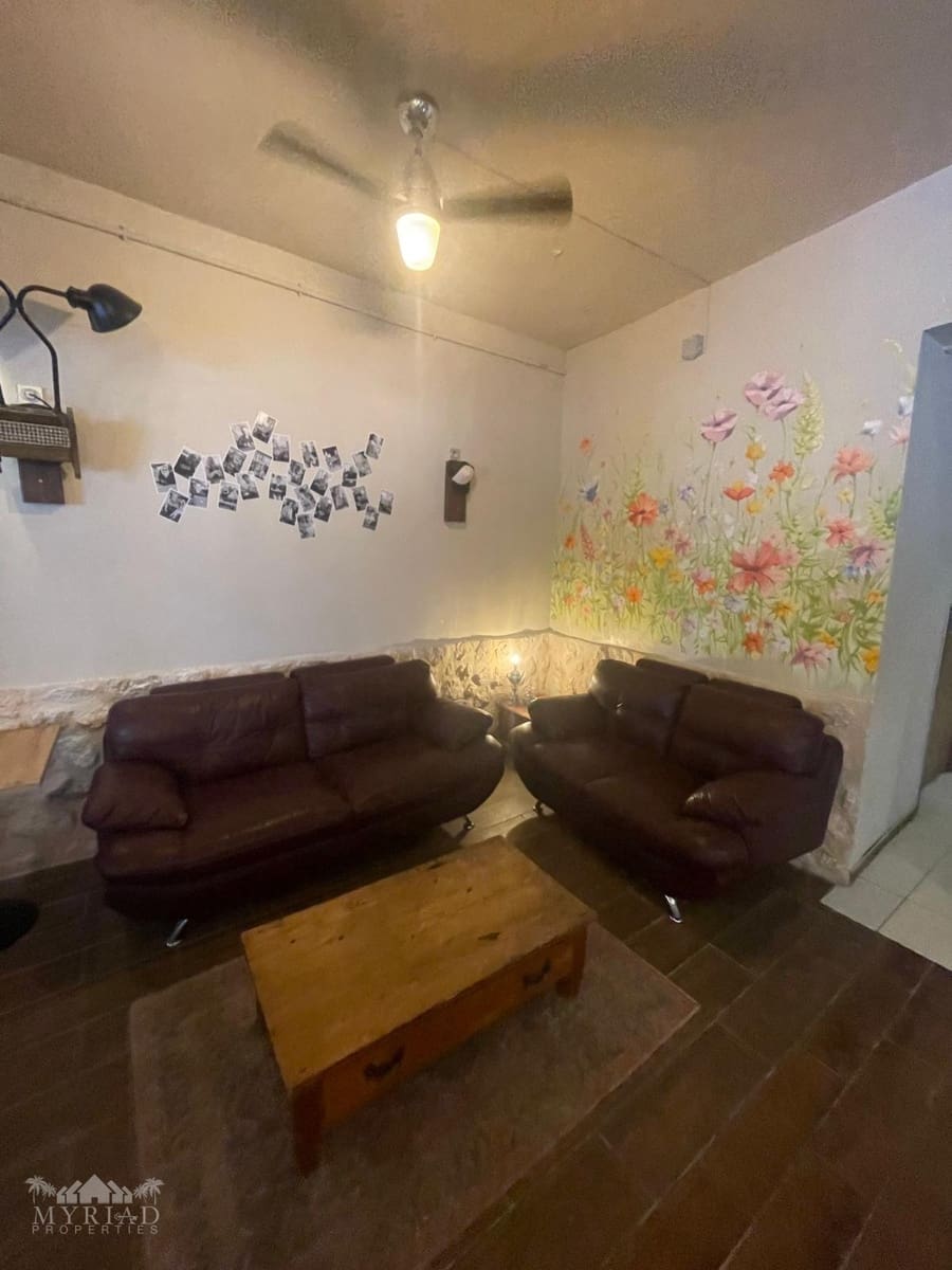 Casa de 3 habitaciones en Pinoso en venta con garaje - 370.000 € (Ref: 10062439)