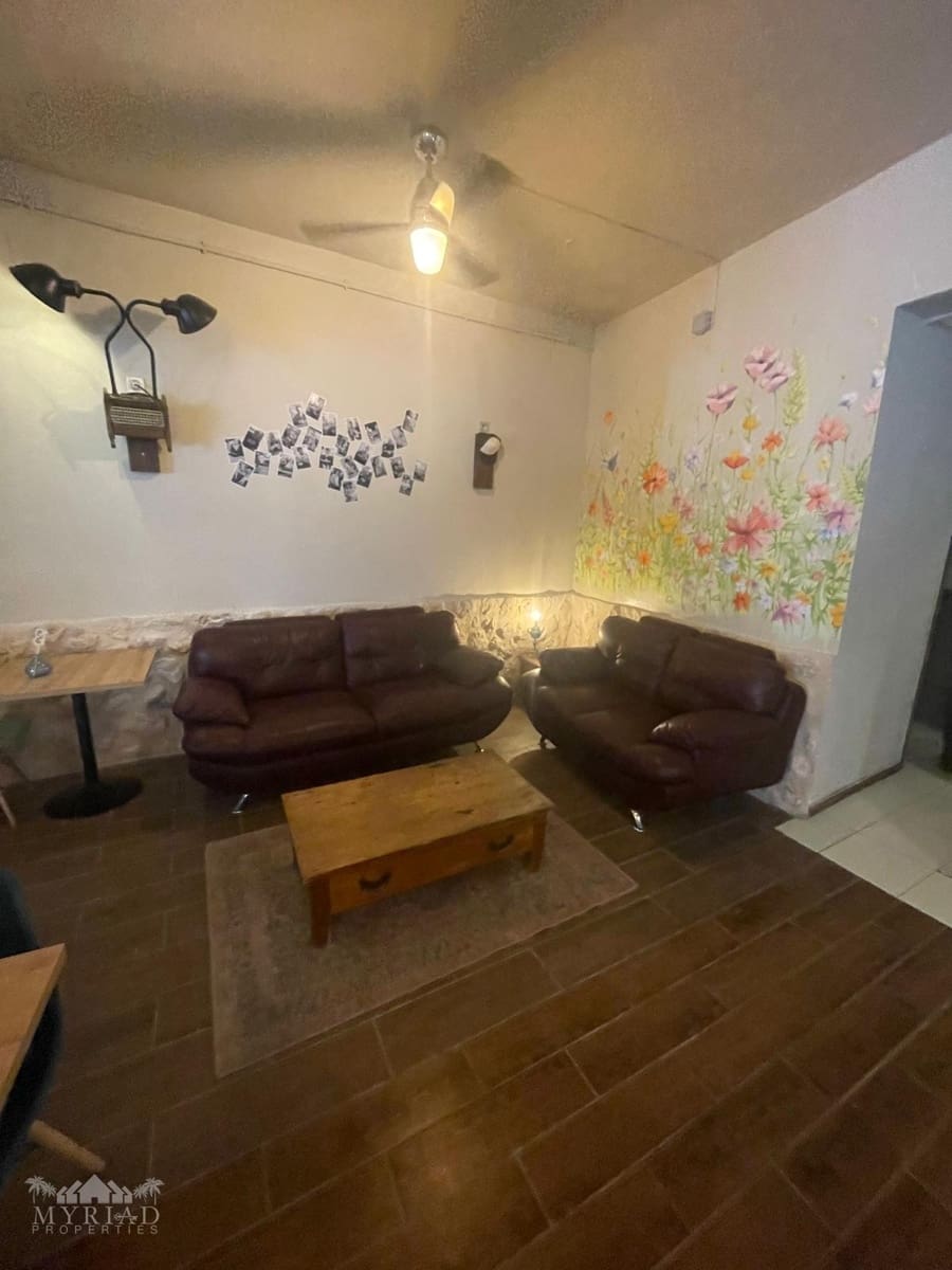 Casa de 3 habitaciones en Pinoso en venta con garaje - 370.000 € (Ref: 10062439)