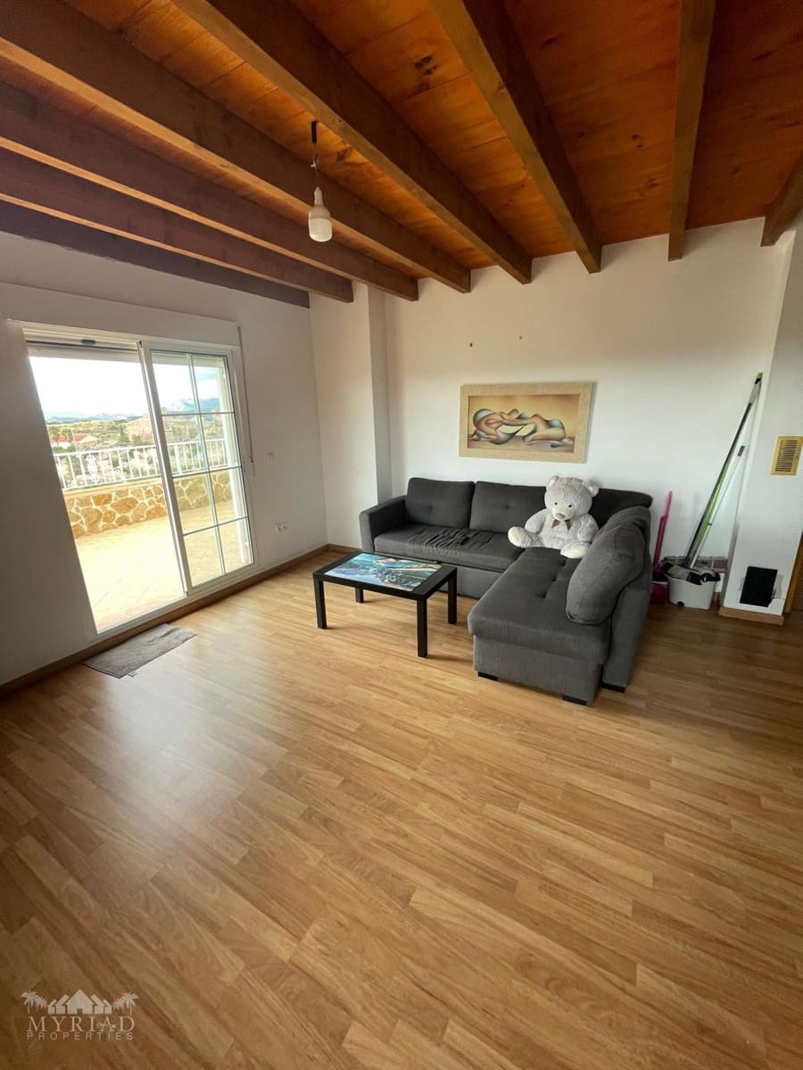 Chalet de 4 habitaciones en Macisvenda en venta - 295.995 € (Ref: 10062444)