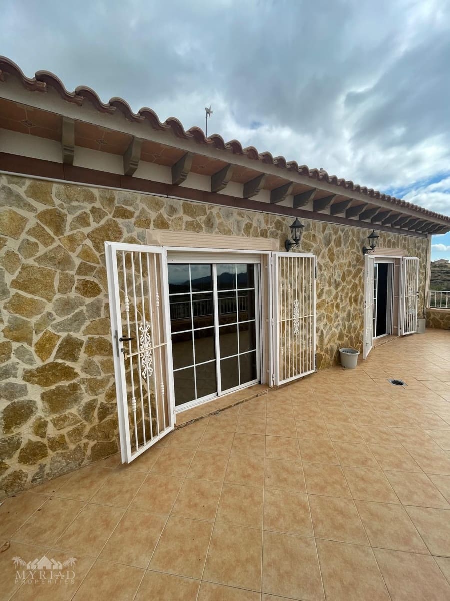 Chalet de 4 habitaciones en Macisvenda en venta - 295.995 € (Ref: 10062444)