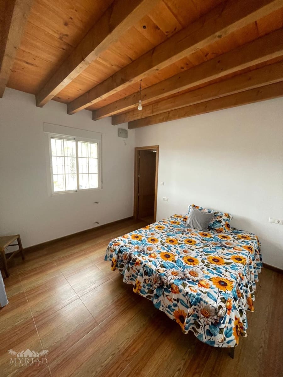 Chalet de 4 habitaciones en Macisvenda en venta - 295.995 € (Ref: 10062444)