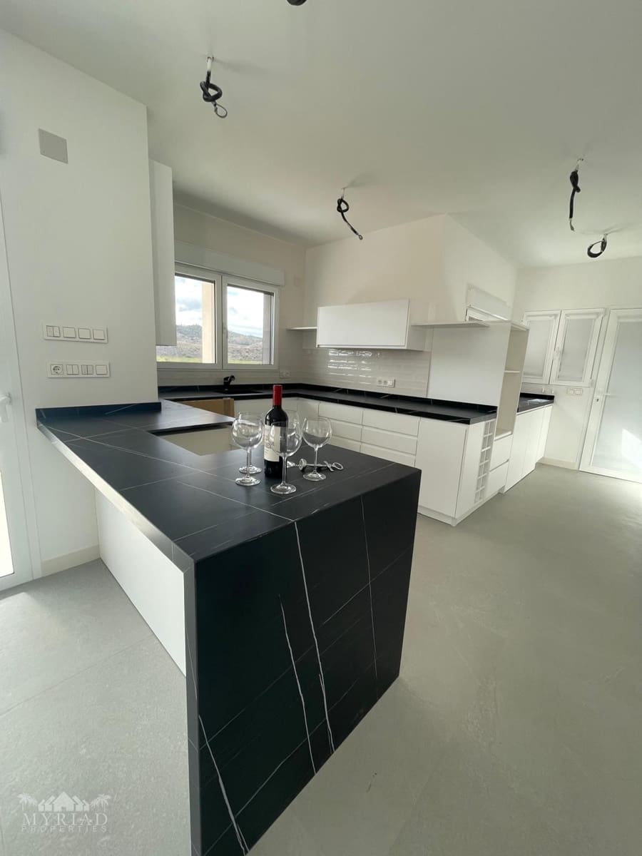 Chalet de 3 habitaciones en Macisvenda en venta - 439.995 € (Ref: 10062445)